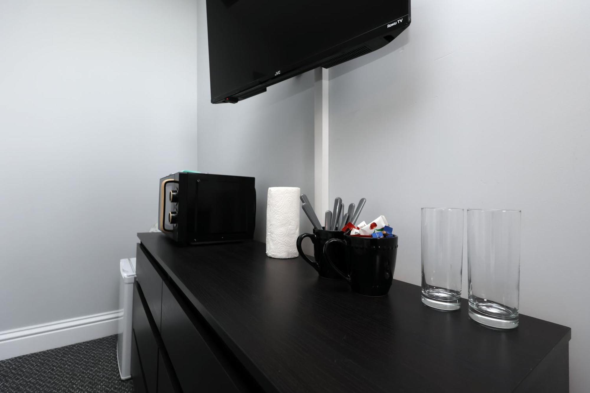 En-Suite Double Rooms, Smart Tv Comfy Style Llanelli Exterior foto